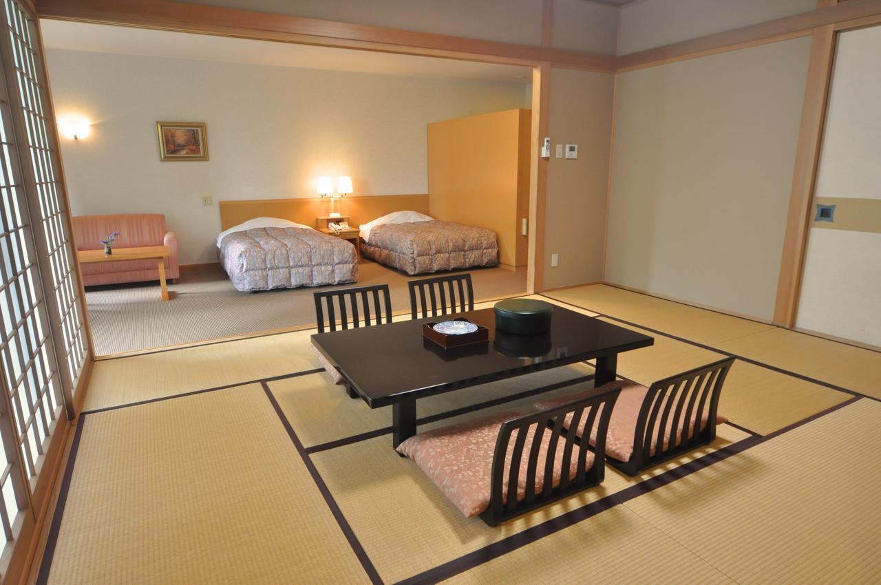 Imperial Resort Tsujun Sanso Kamimashiki Exterior foto